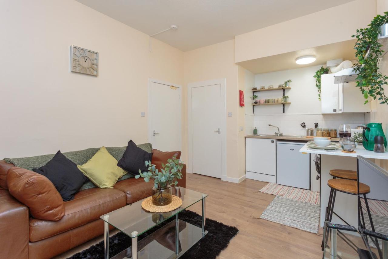 Cozy 1B Groundfloor - 8 Minute From City Centre Эдинбург Экстерьер фото